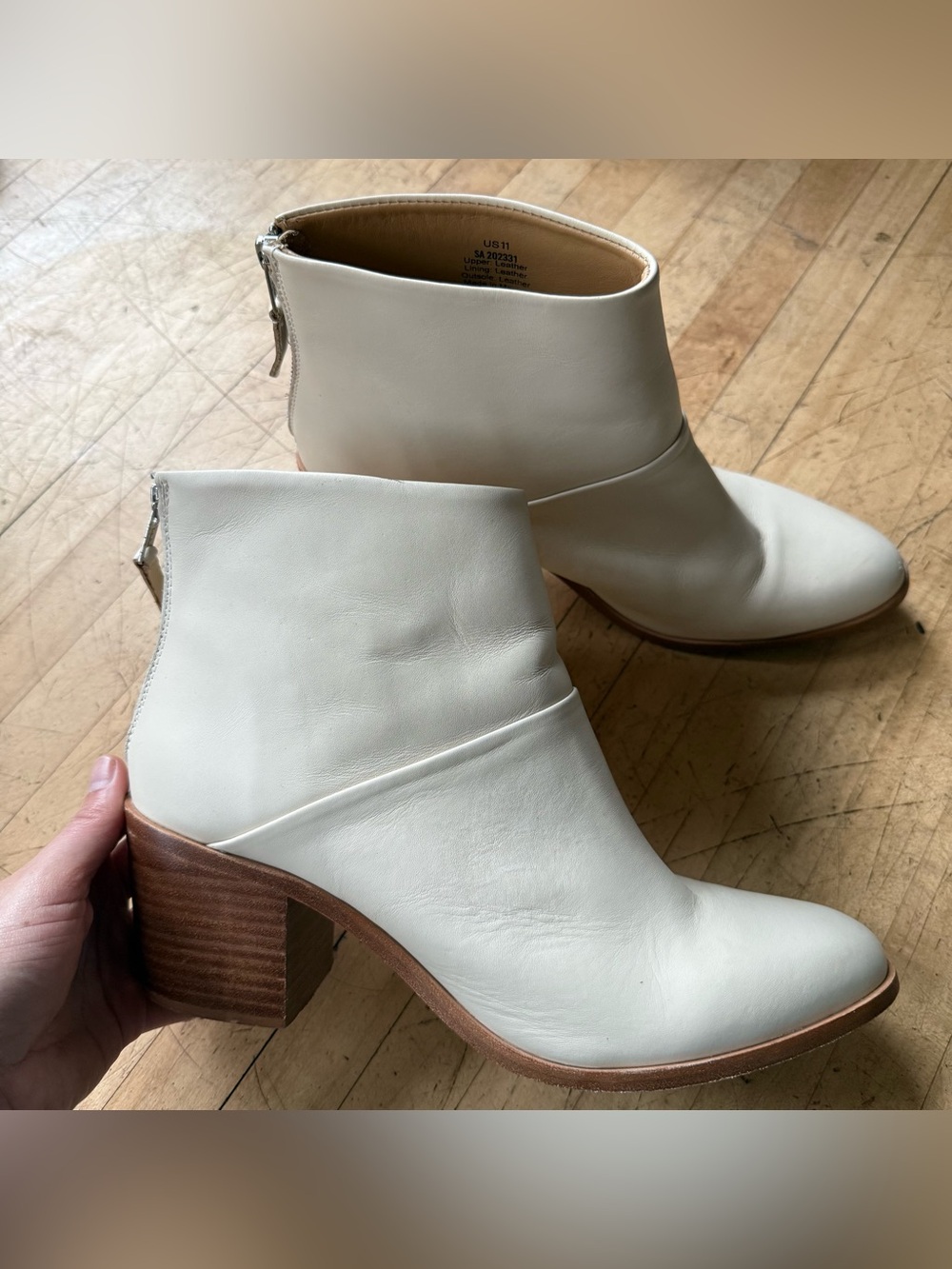 Nisolo Cream Bone Leather Dari Ankle Booties Stacked Heel Zip Up US 11